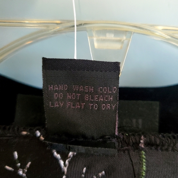 Steve Madden Velvet Floral Embroidered Kimono NWT - Picture 4 of 6